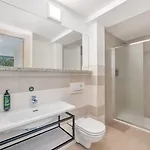 Ξενοδοχείο B&B Hotel Alba
