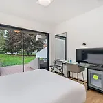 B&B Hotel Alba Hotel