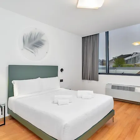 Hotel B&B Hotel Alba