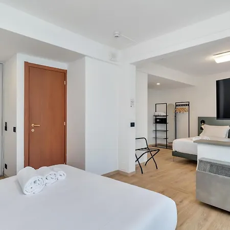 Hotel B&B Hotel Alba 3*