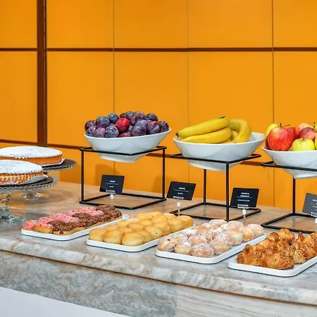 B&B Hotel Alba מלון אלבה