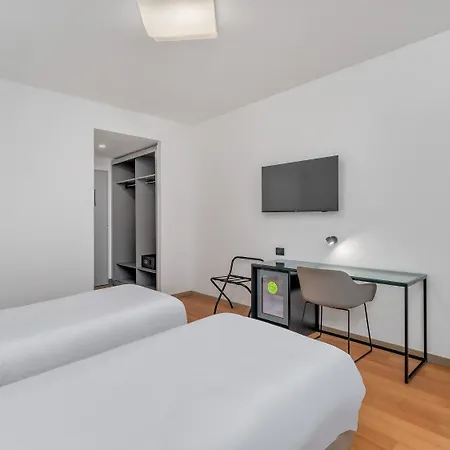 호텔 B&B Hotel Alba 알바