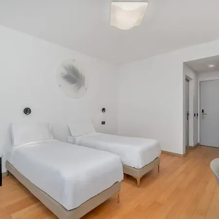 B&B Hotel Alba 3* 알바