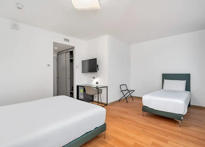 B&B Hotel Alba Hotel 3*
